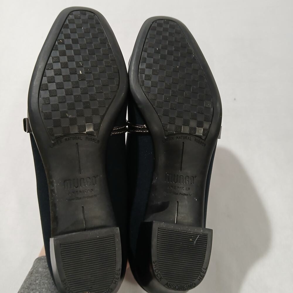 Munro Shoes Womens 8.5 Narrow Cindi Slip On Loafer Heel M207487 Navy Fabric - Picture 10 of 13